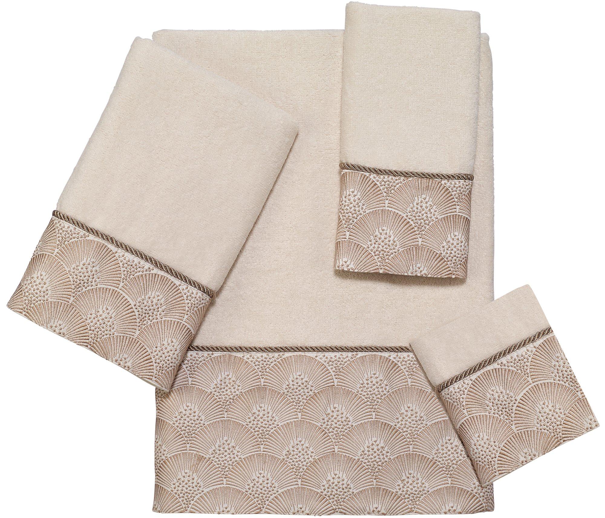 Deco Shell Ivory Towel Collection