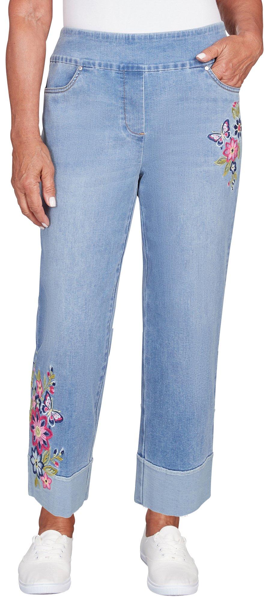 Womens 21 in.Butterfly Embroidered Capris