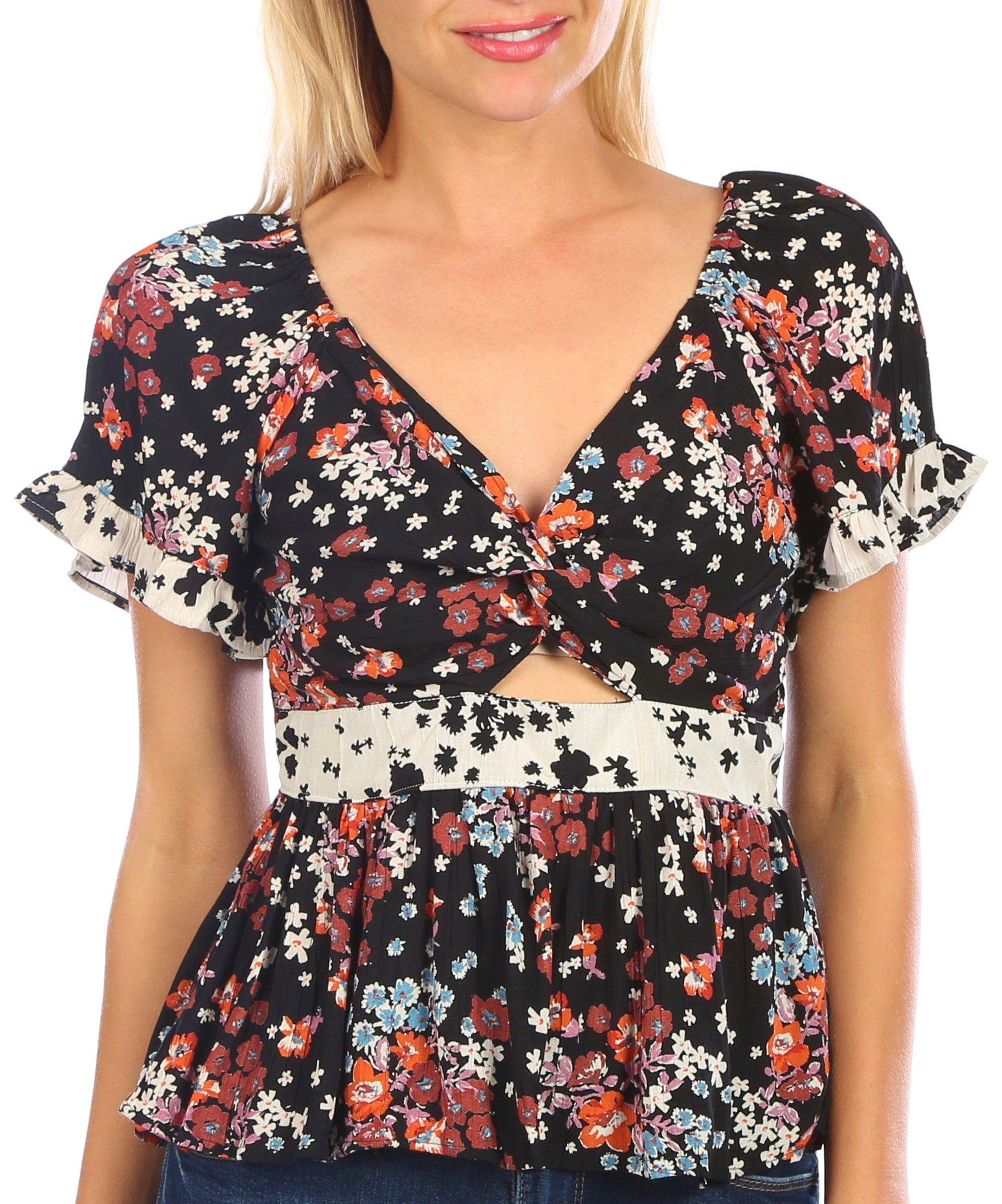 Angie Juniors Short Sleeve Floral Top