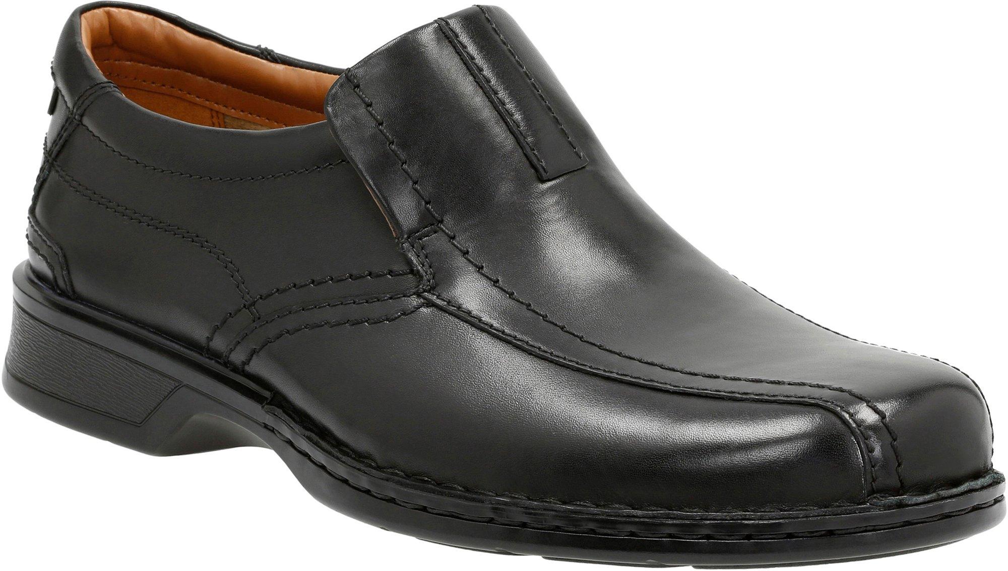 clarks men's slip ons