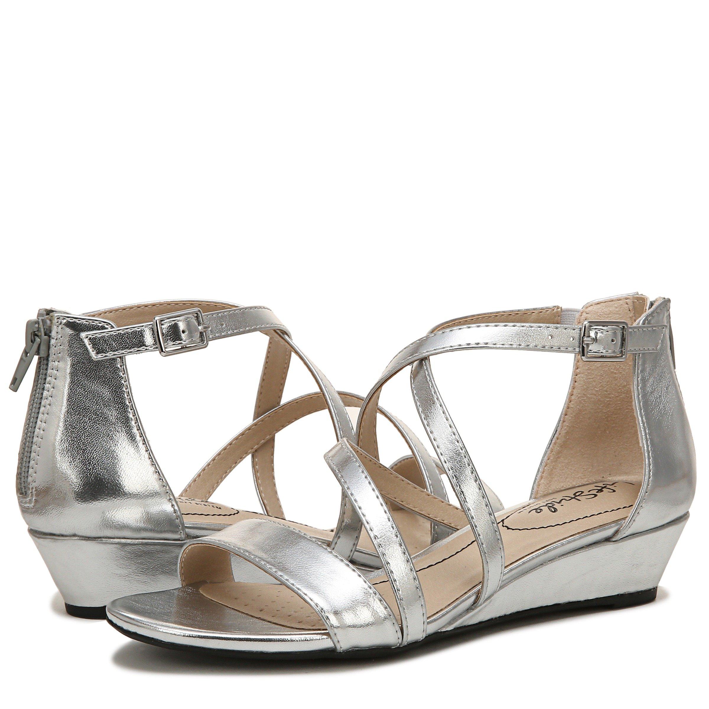 Bealls easy hot sale spirit sandals