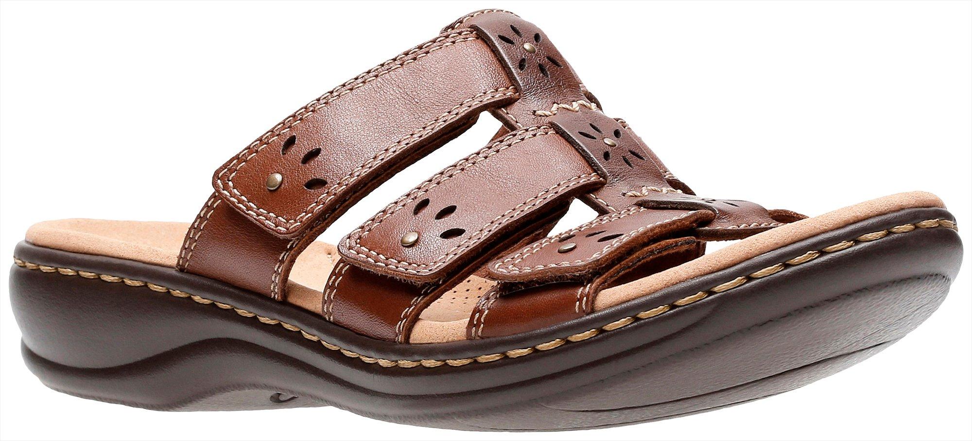 clarks cushioned sandals