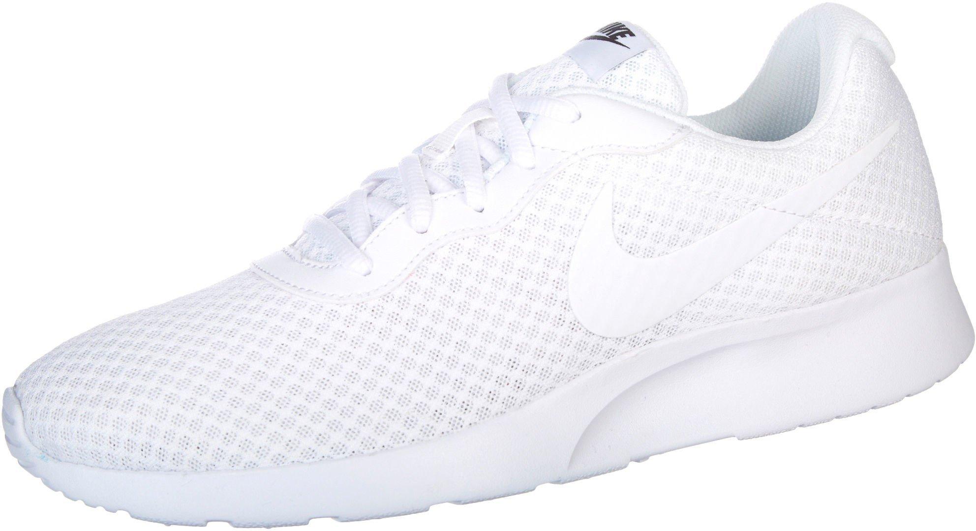 nike womens tanjun shoes