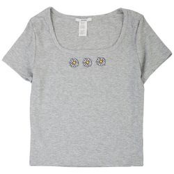 Acemi Juniors Daisy Embroidery Scoop Neck Top