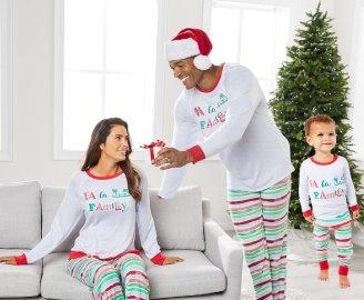 30% off Family holiday pajamas