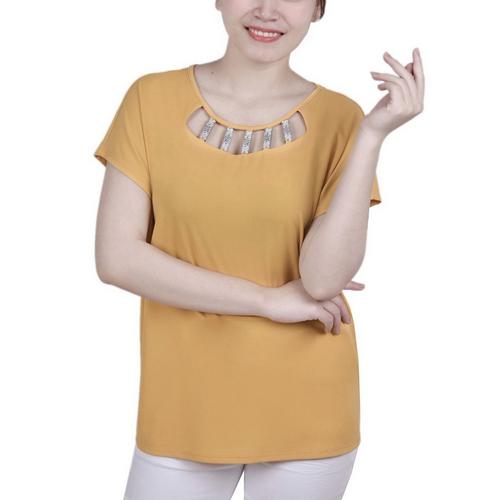 NY Collection Petite Cutout Hardware Neckline Top