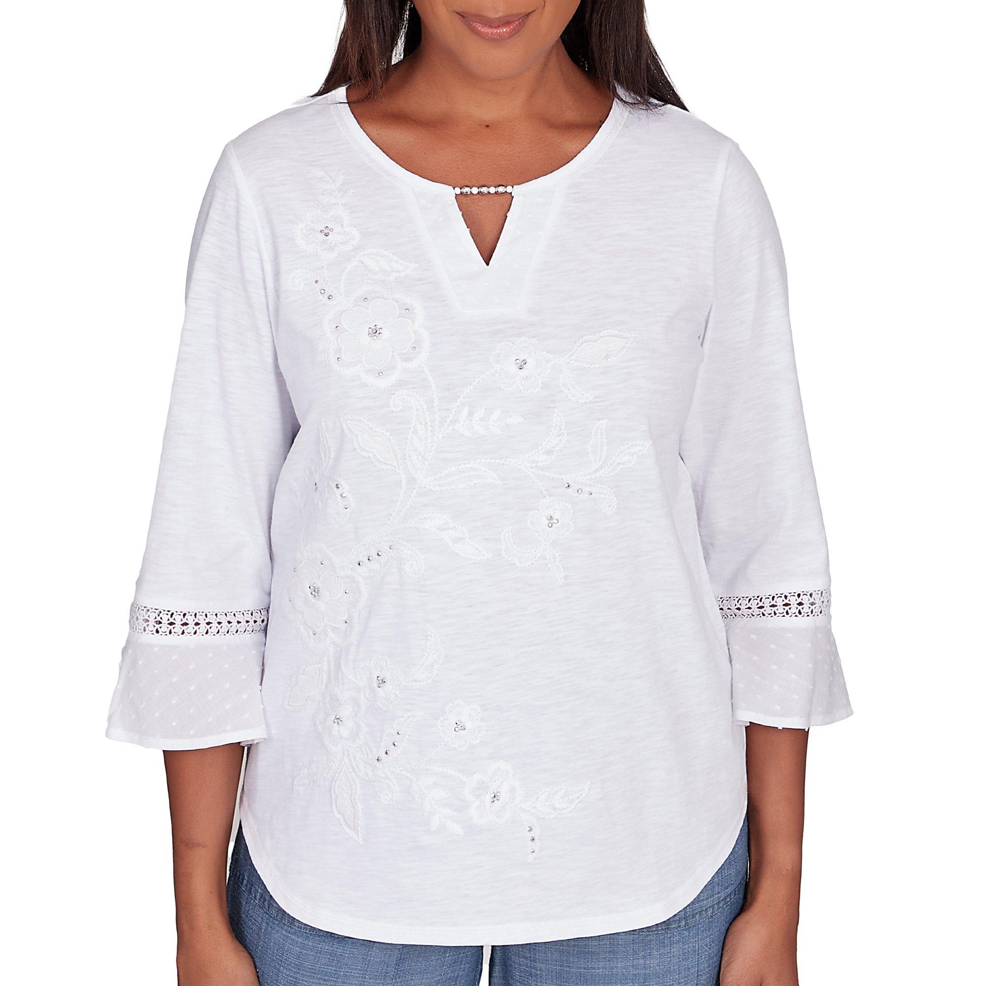 Petite 3/4 Sleeve Embroidered Floral Top