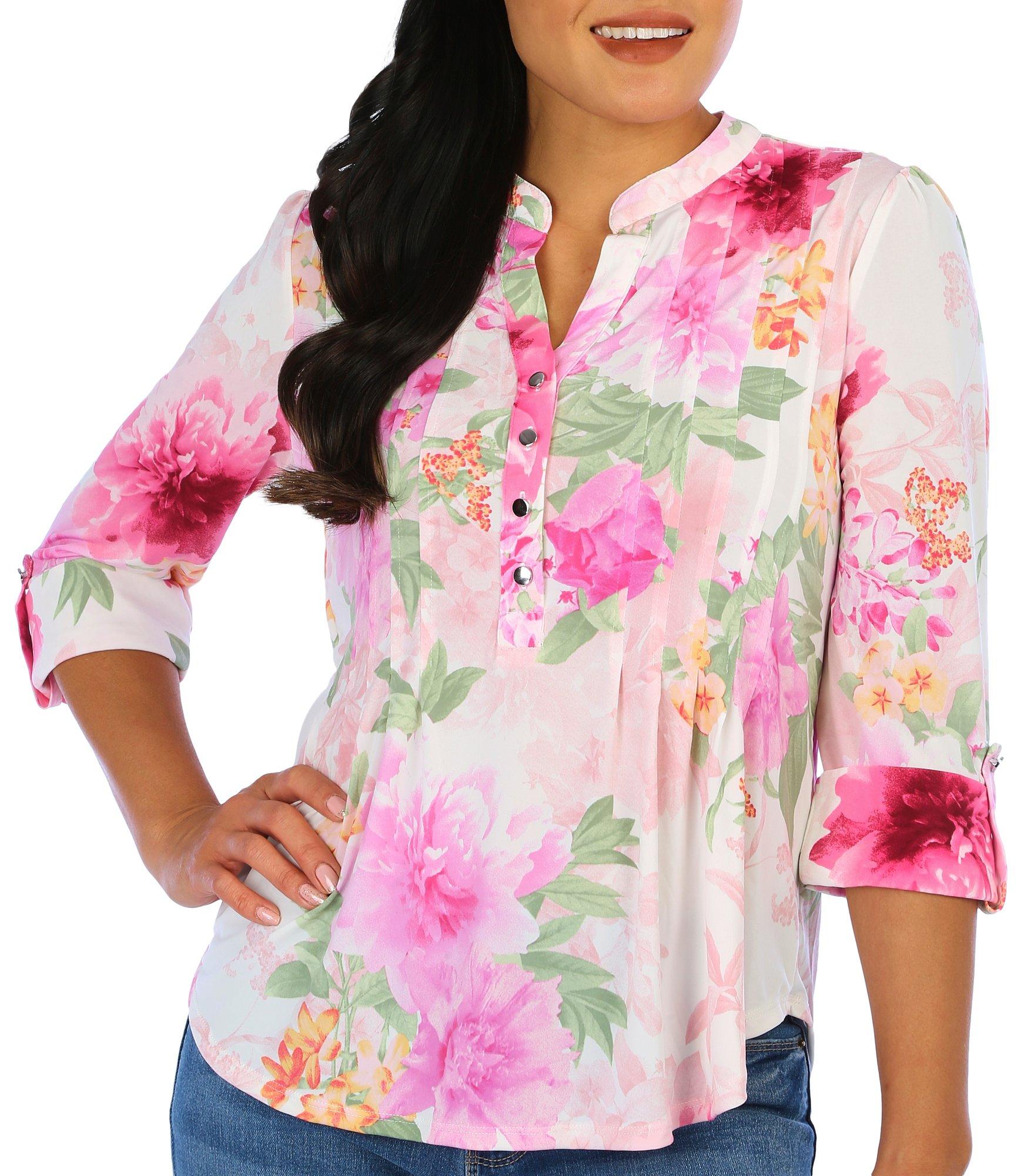 Juniper + Lime Petite Floral Pleated Henley 3/4 Sleeve Top