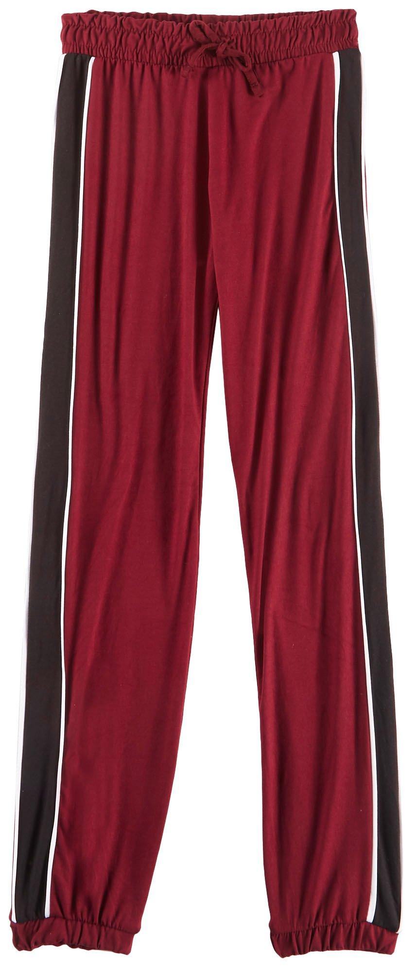 1st Kiss offers styles for the fun, free-spirited trendsetter. These jogger pants feature a solid design, contrast sports striping, banded cuffs, and an elastic waist.