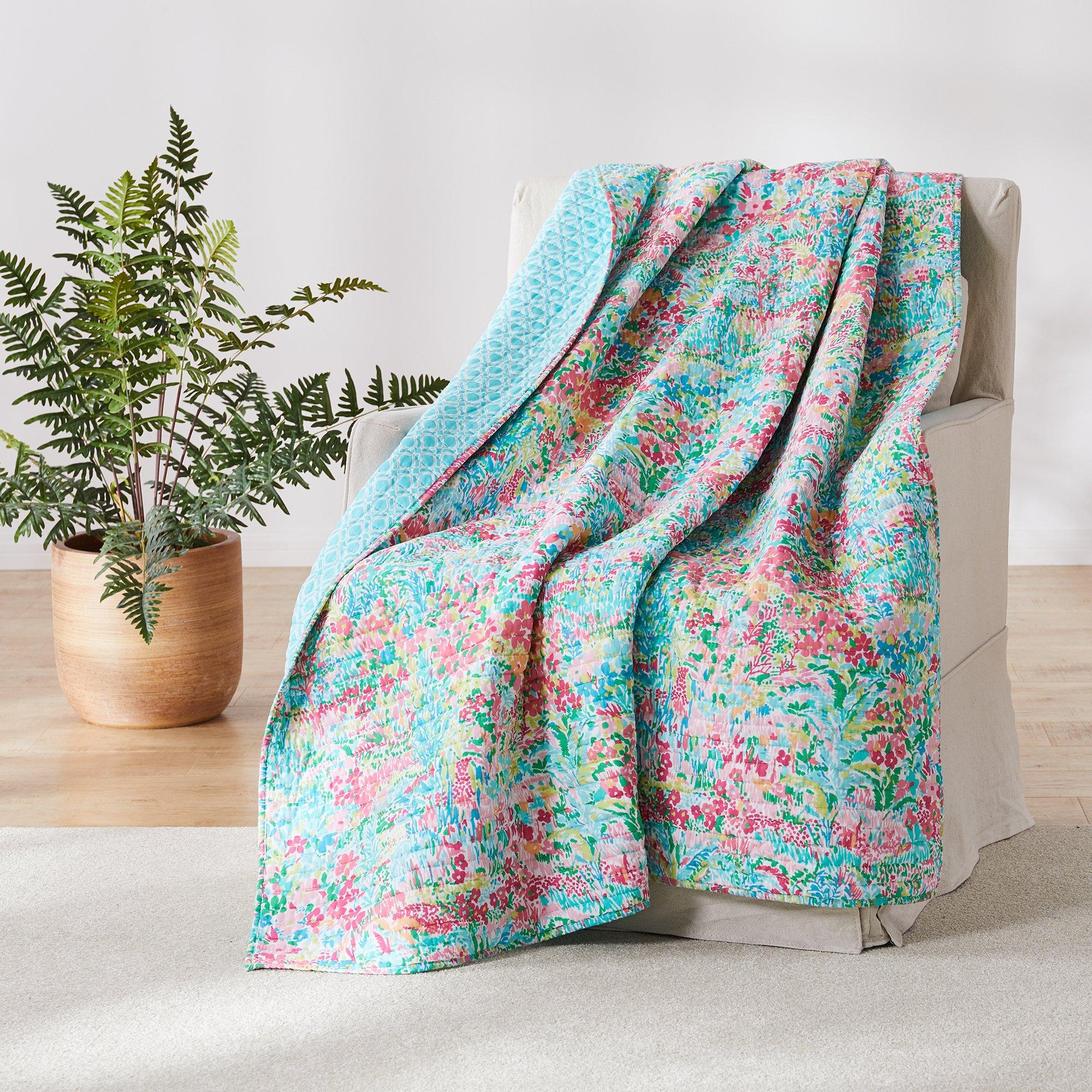 Karola Ditsy Floral Quilted Throw