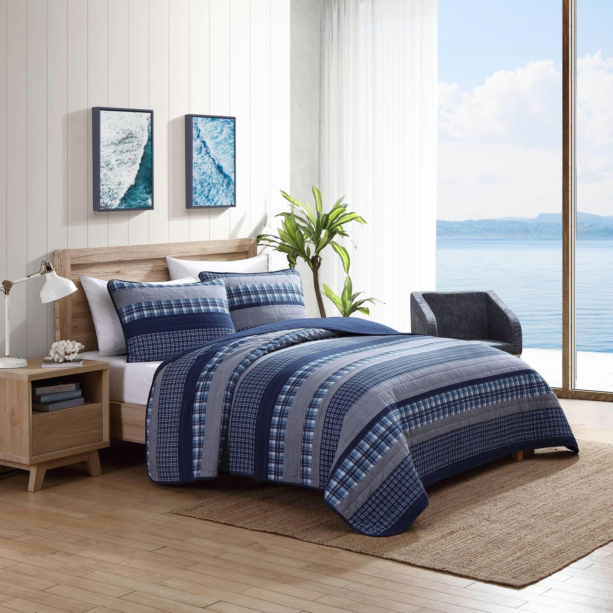 Nautica Jettison Cotton Reversible Blue Quilt Set - On Sale - Bed Bath &  Beyond - 25720148