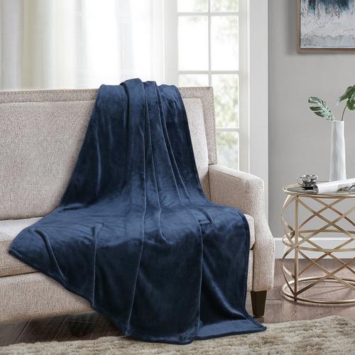 Sutton Home Siilvadur Anti-Microbial Solid Oversized Throw