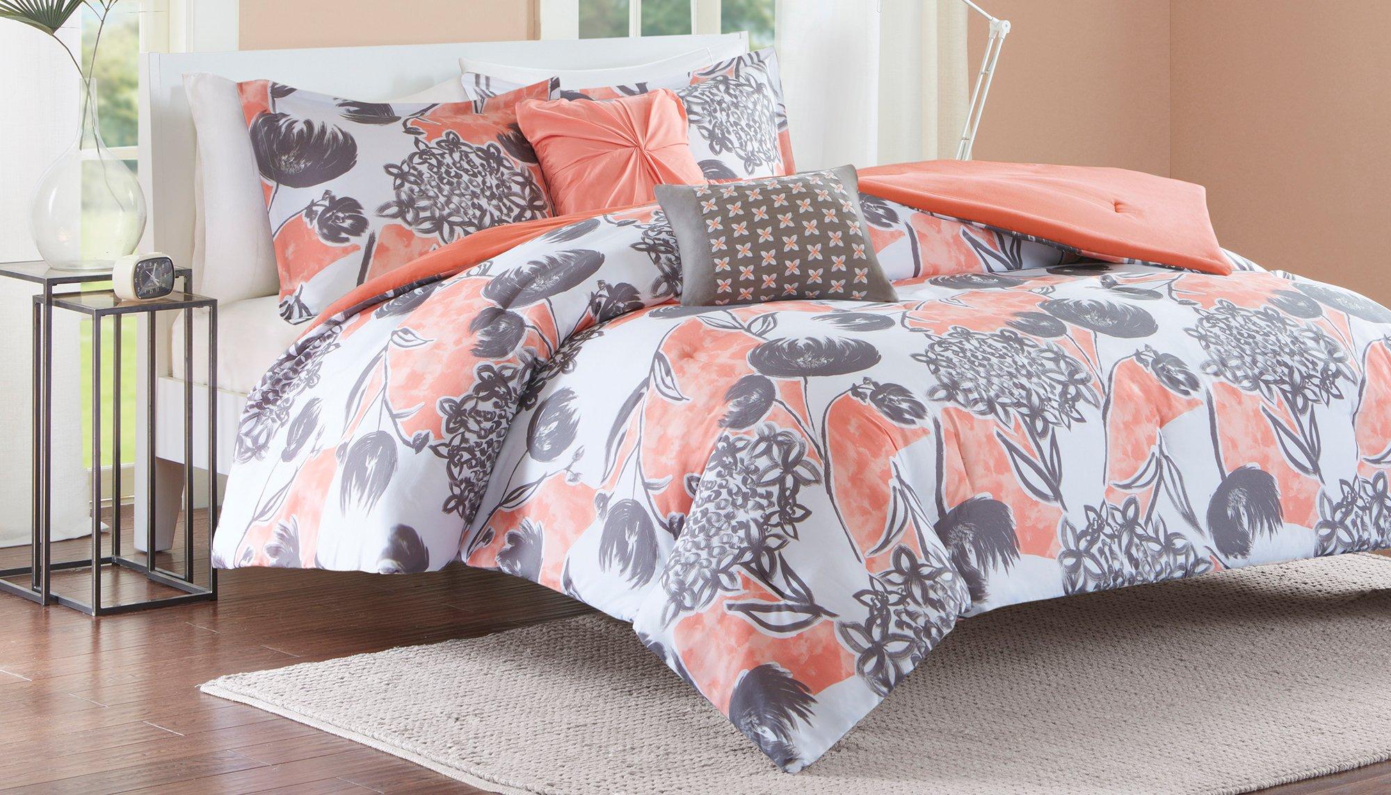Marie Coral Comforter Set