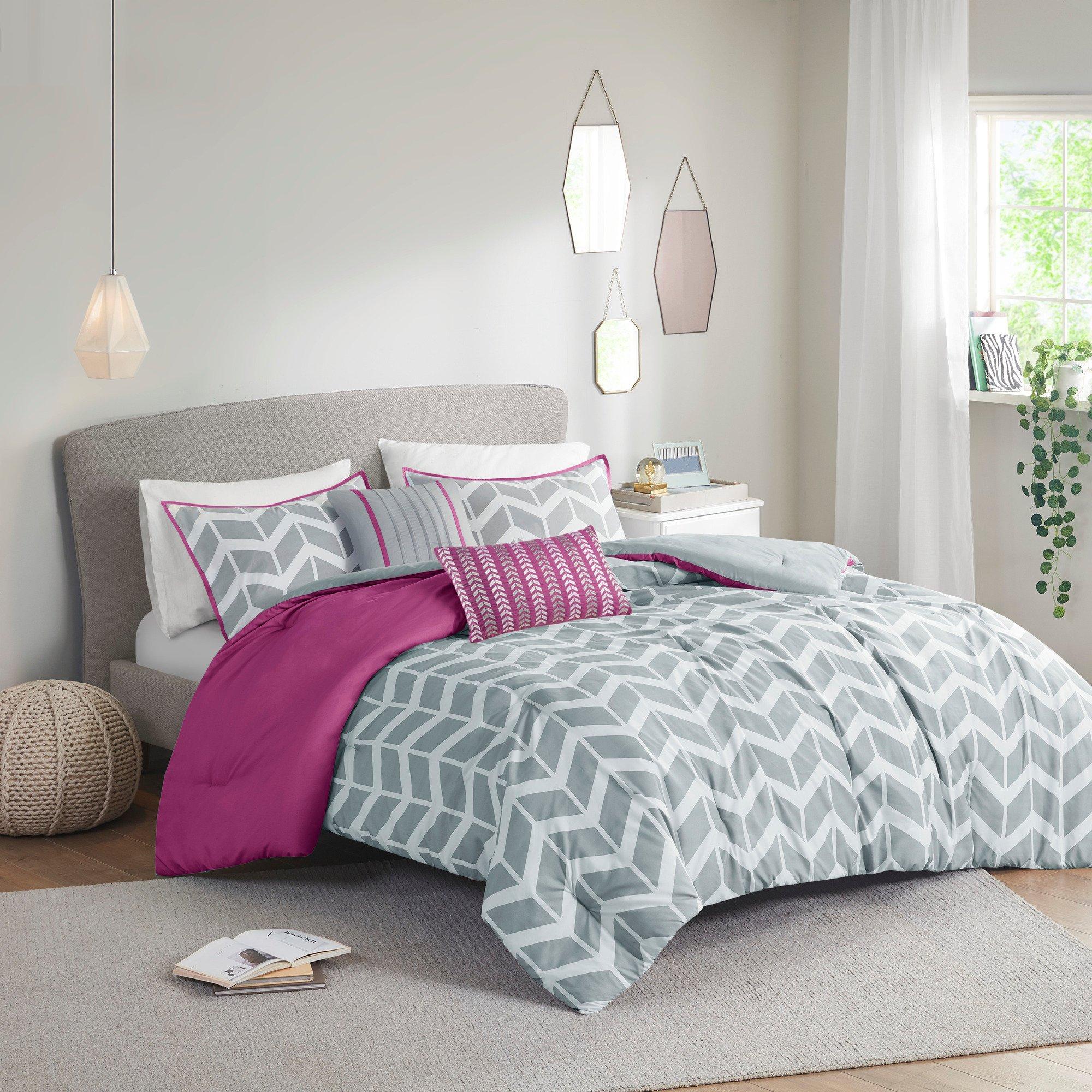 Intelligent Design Nadia Duvet Cover Full Queen Size Chevron Duvet