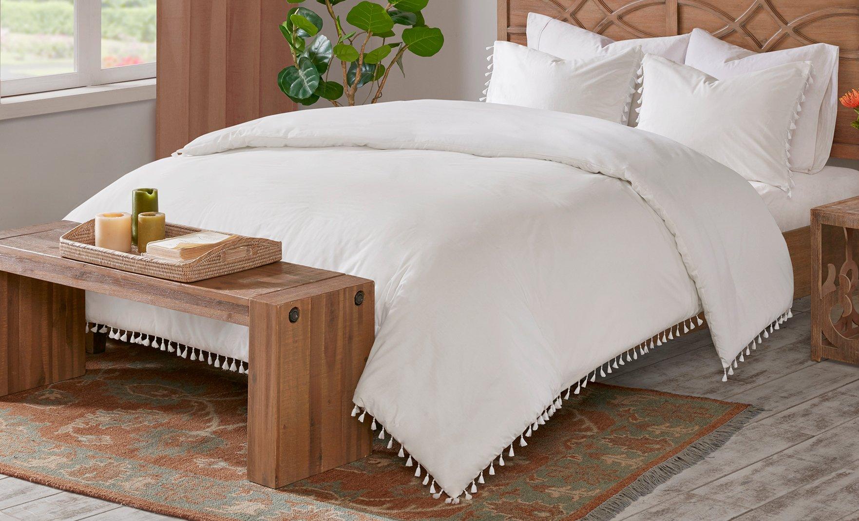 Madison Park Lillian Duvet Set