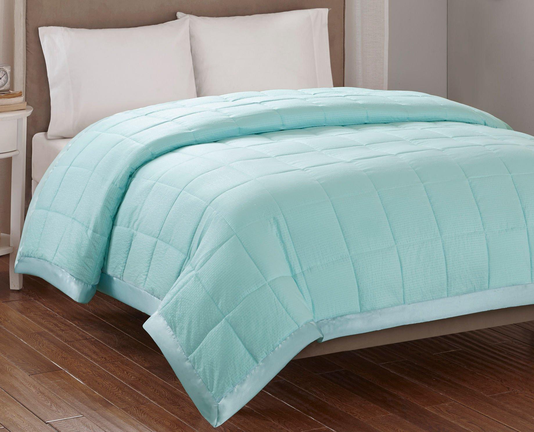 Madison Park Premium Hypoallergenic Down Alternative Blanket