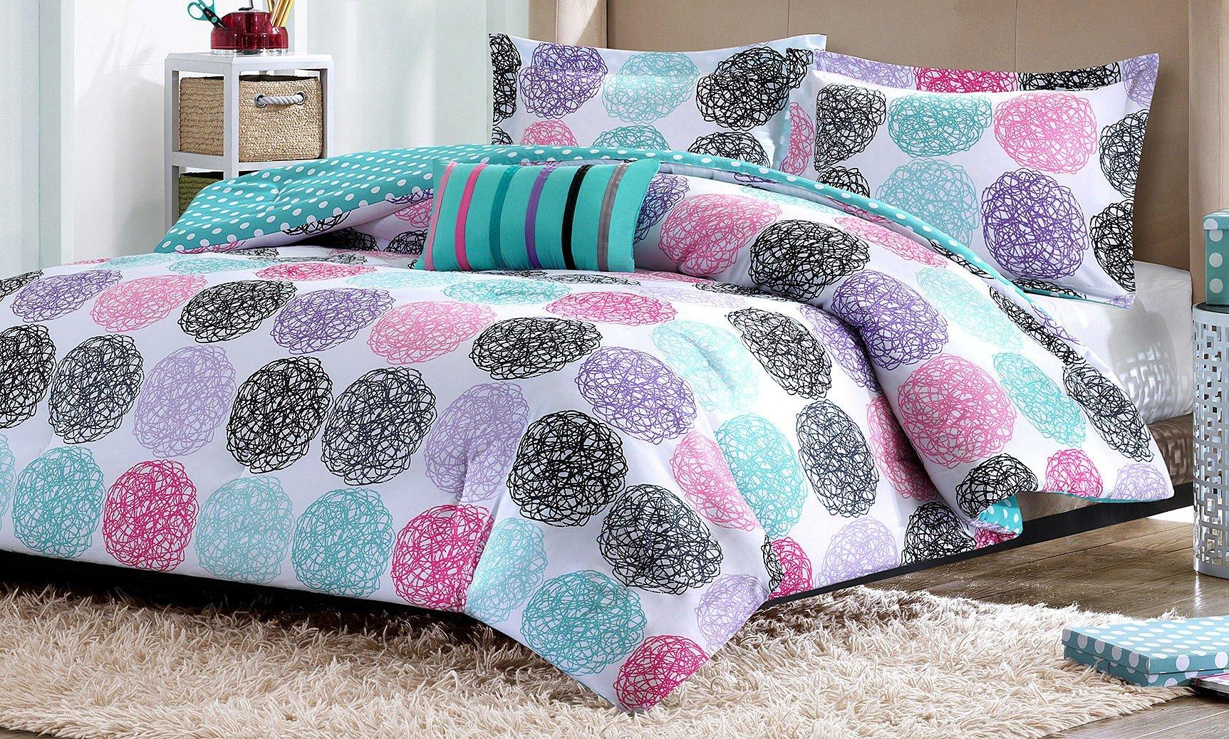 Carly Reversible Comforter Set
