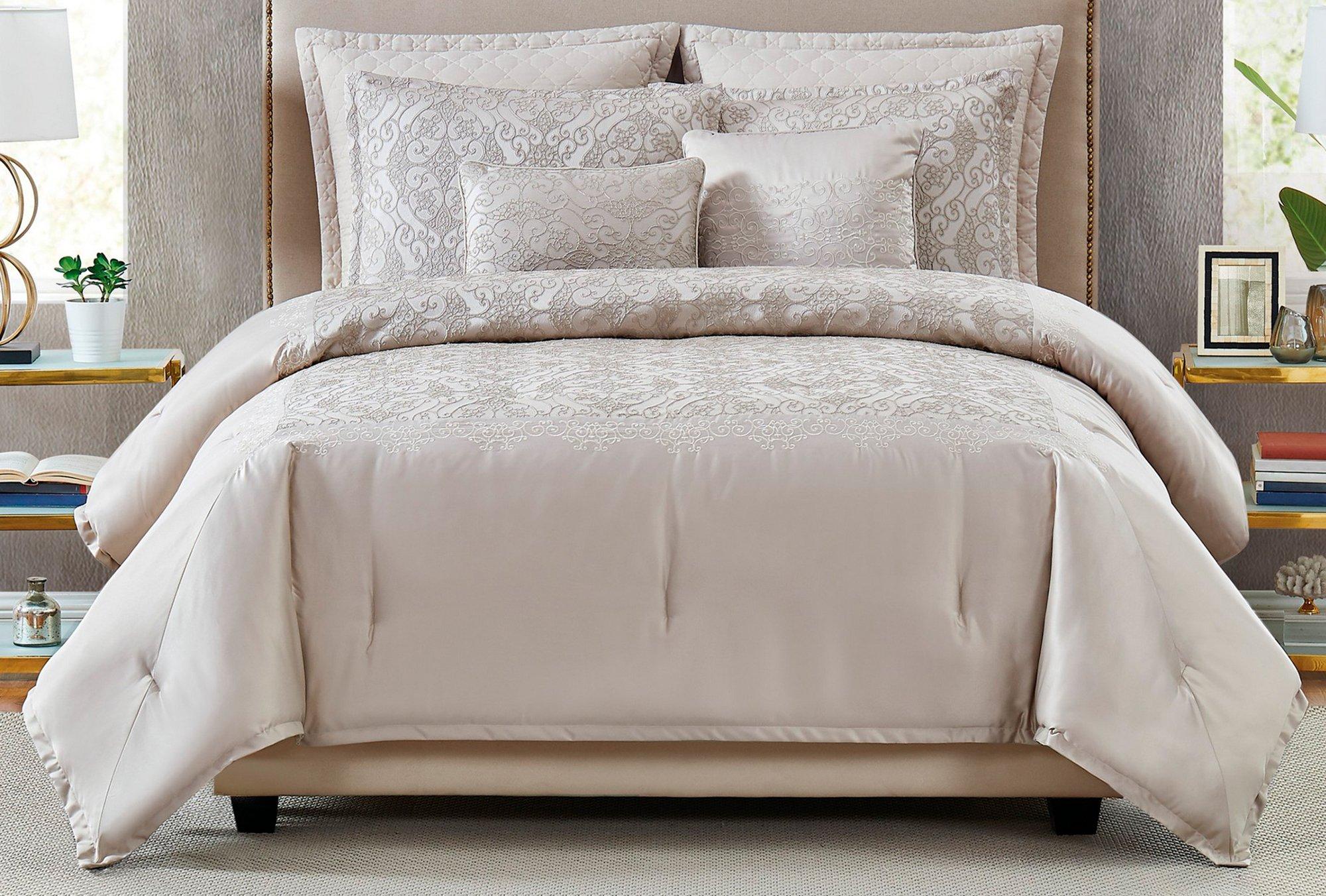 5th Avenue Lux Riverton 7-pc. Comforter Set | Bealls Florida