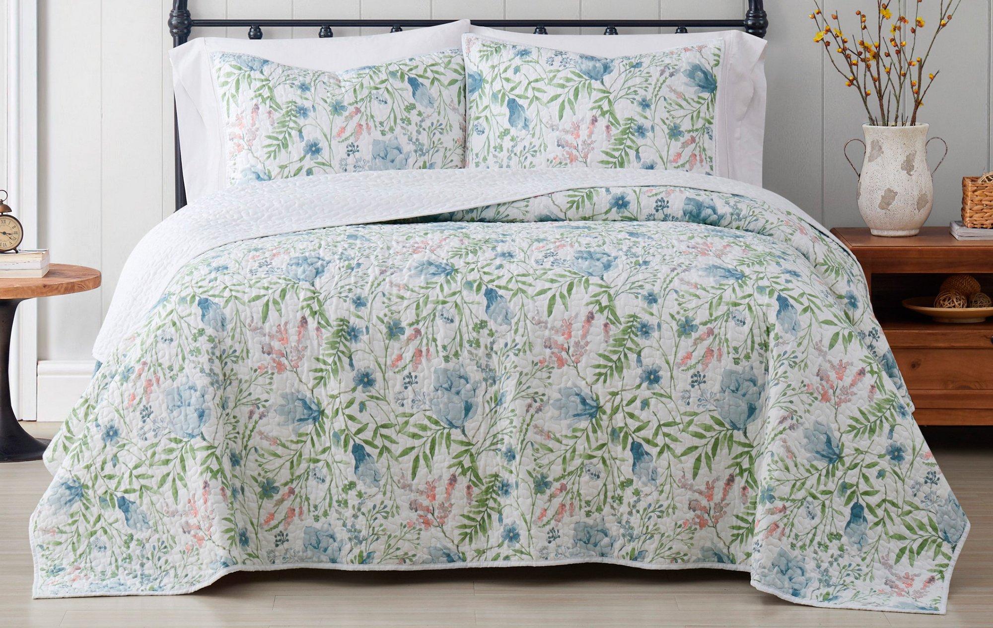 Cottage Classics Field Floral Quilt Set | Bealls Florida