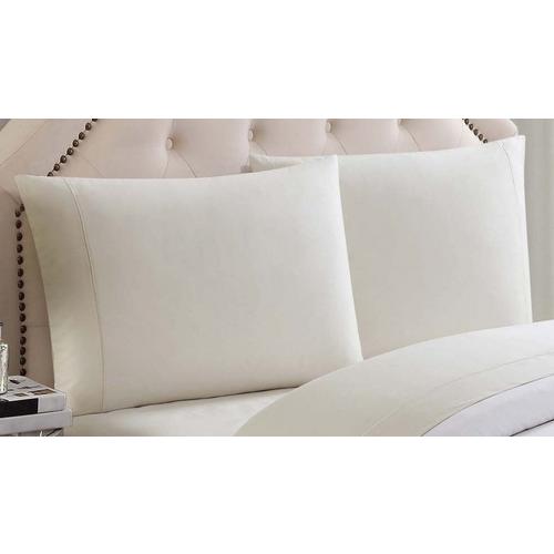 Charisma Home 2-pk. Solid King Pillow Cases