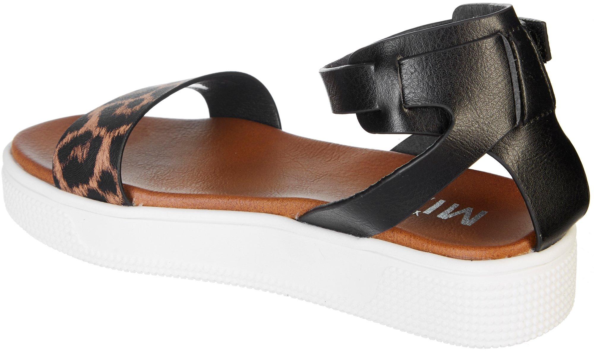 girls sandals under 200