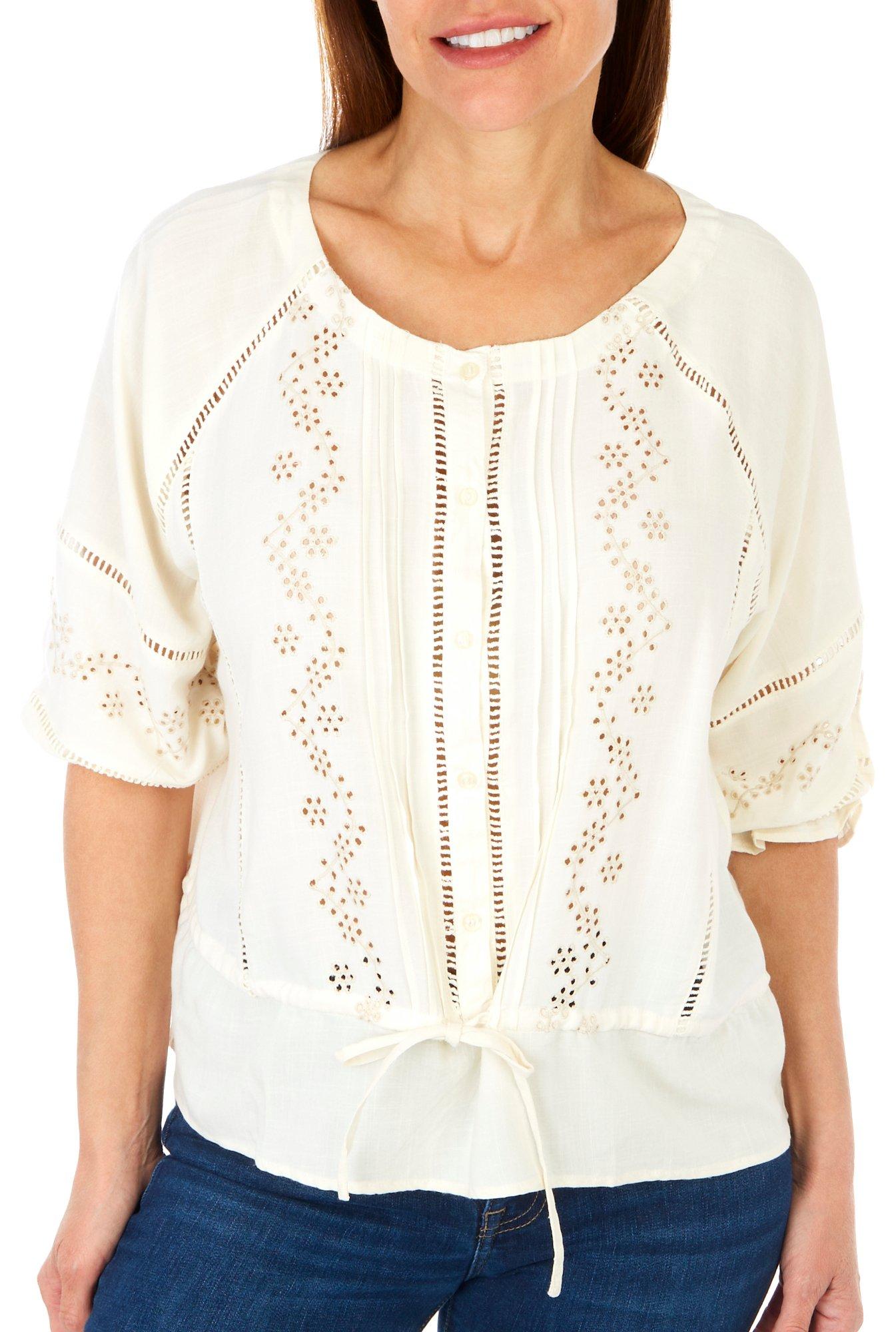 Liv Womens Embroidered Cutout 3/4 Sleeve Top