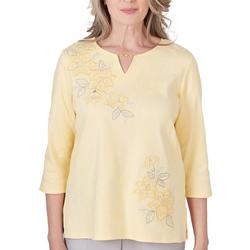 Womens 3/4 Floral Embroidery Keyhole Top