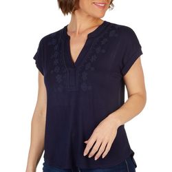Cable & Gauge Womens Embroidered Henley Short Sleeve  Top