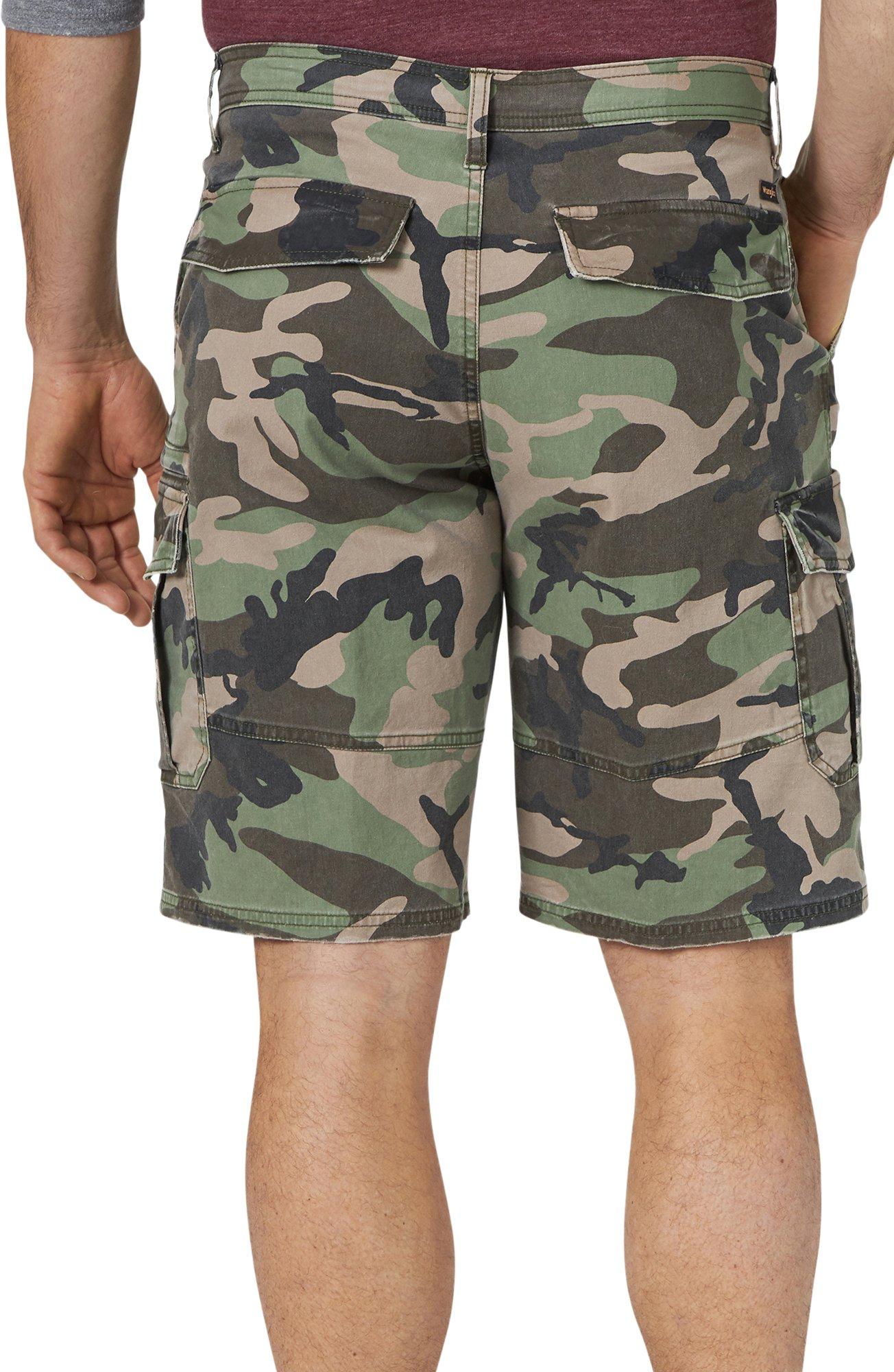 men's wrangler camouflage shorts