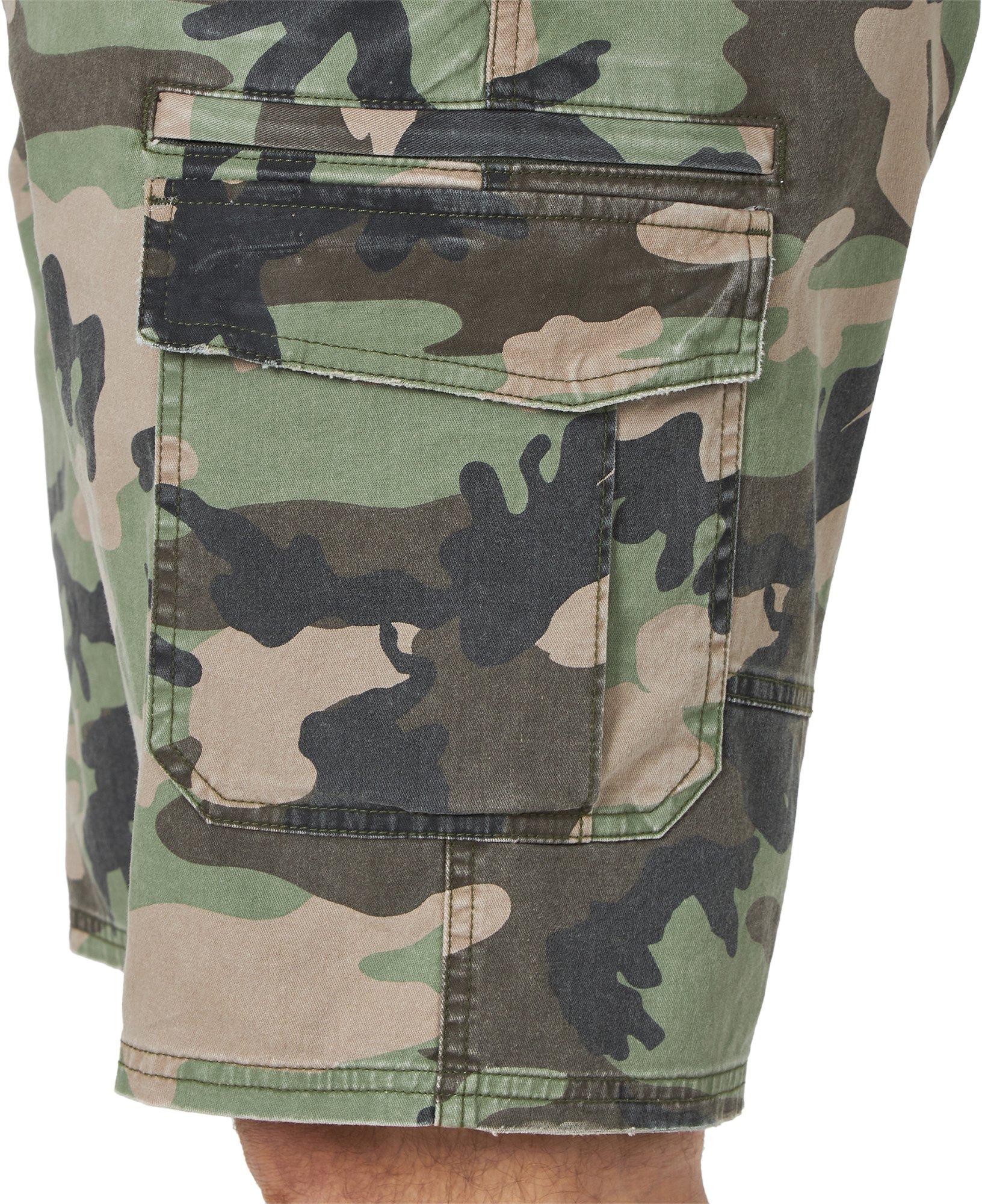 men's wrangler camouflage cargo pants