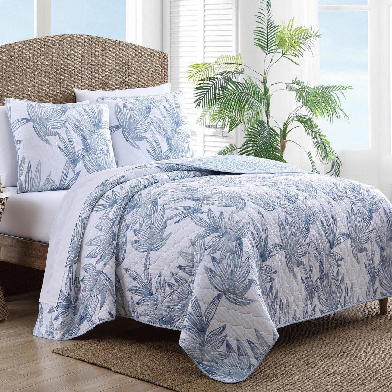 Tommy Bahama Kayo Beach Quilt Set