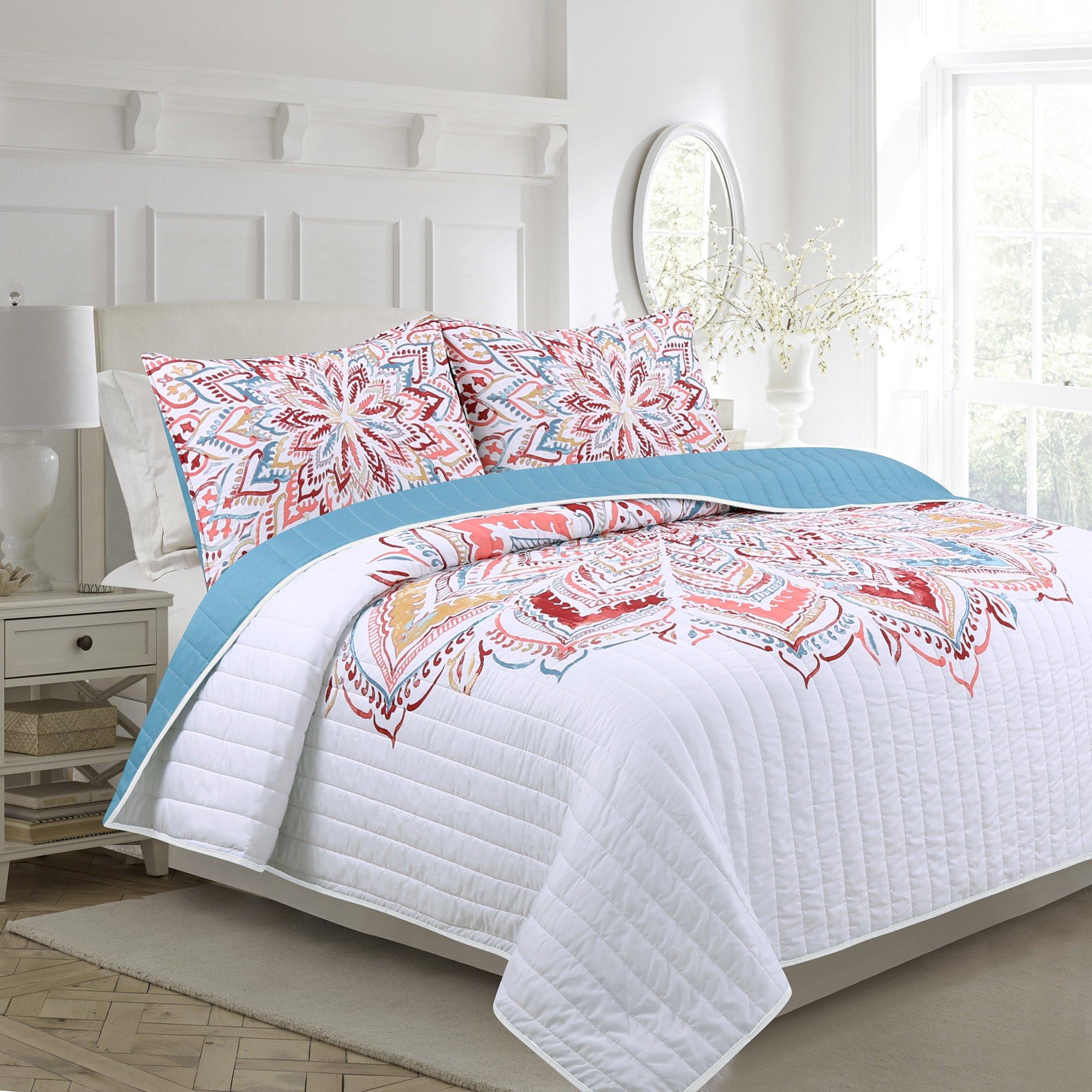 Marlie Medallion Quilt Set