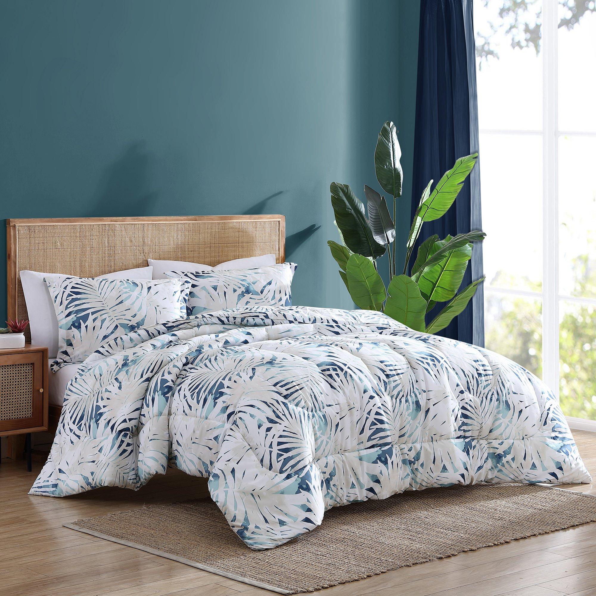 Coastal Home Silhouette Palm Comforter Set