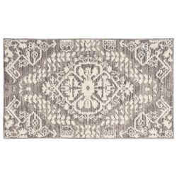 26n x 45in Opulence Medallion Accent Rug