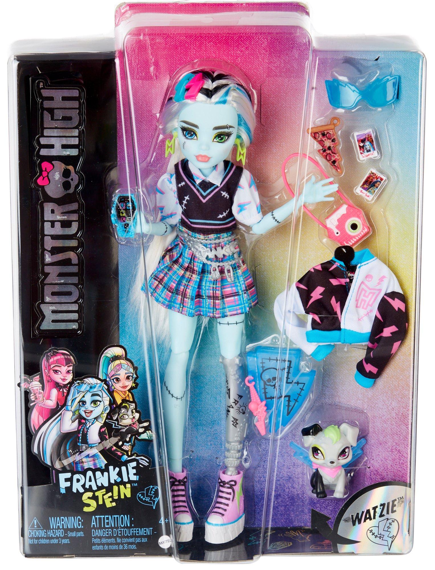 Monster High Frankie Stein Pet 12  Doll Set