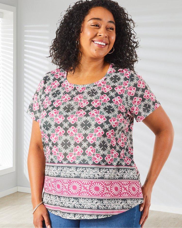 Plus Size Women's Clothing | Tops, Pants, Dresses, Swimwear | Bealls